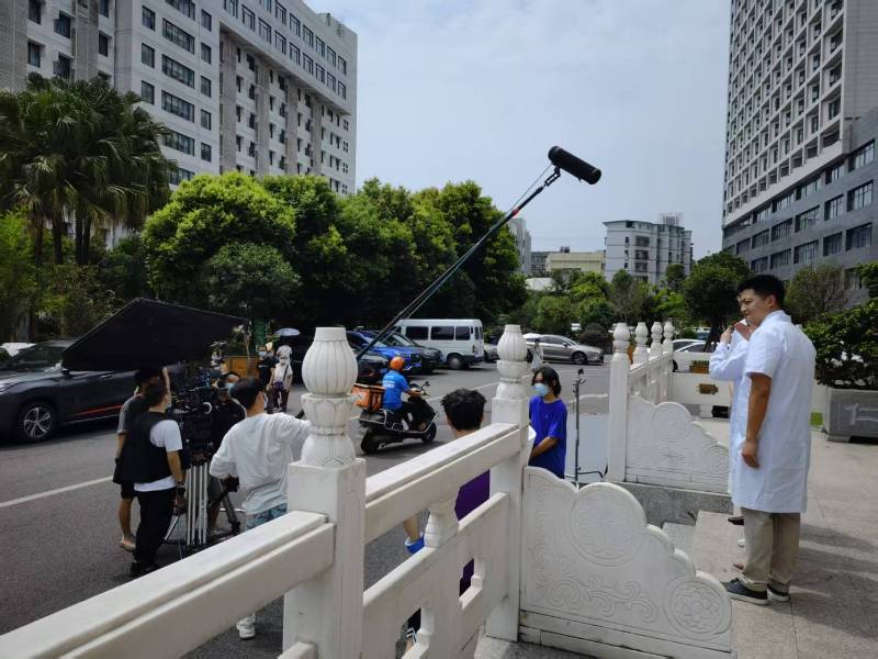 团风县广告片拍摄公司低成本实现高规格制作的诀窍